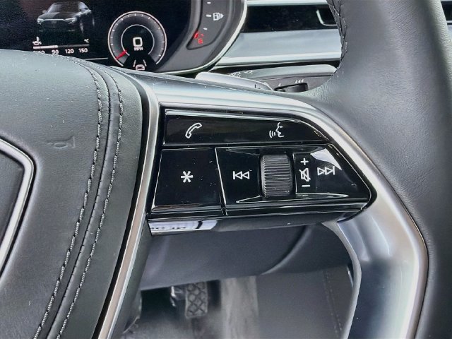 New 2026 Audi A8 L 3.0T AWD/4WD image 35