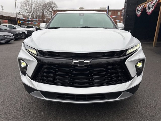 New 2026 Chevrolet Blazer LT w/ LPO, Black Sport Package image 4