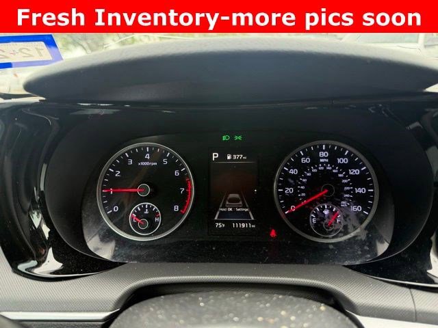 Used 2024 Volkswagen Atlas SE FWD image 6