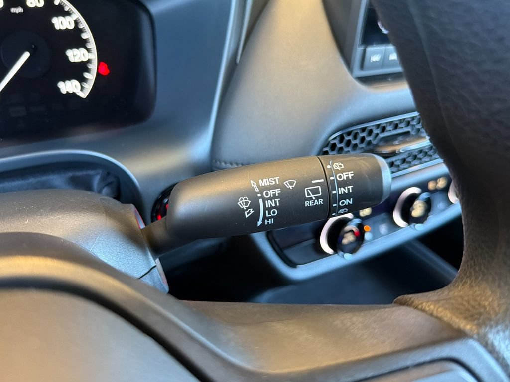 Used 2023 Honda HR-V LX image 36