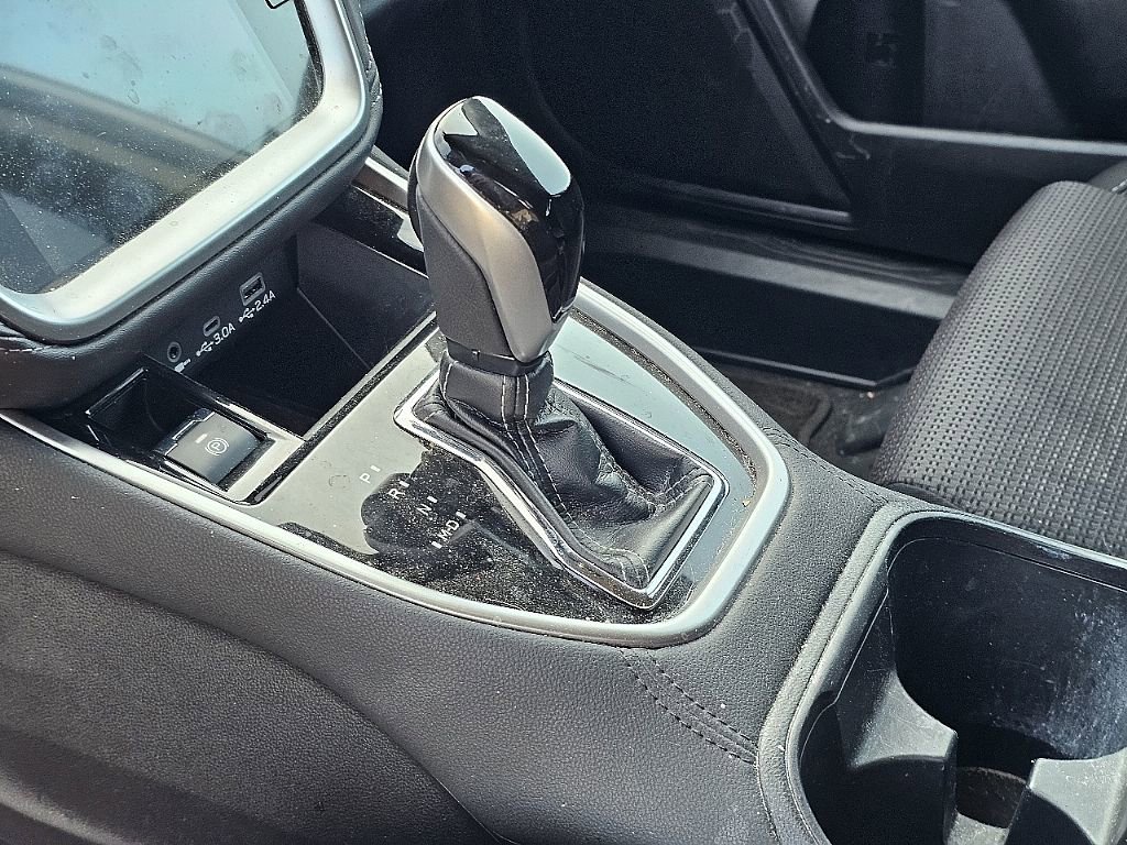 Used 2023 Subaru Outback Premium image 14