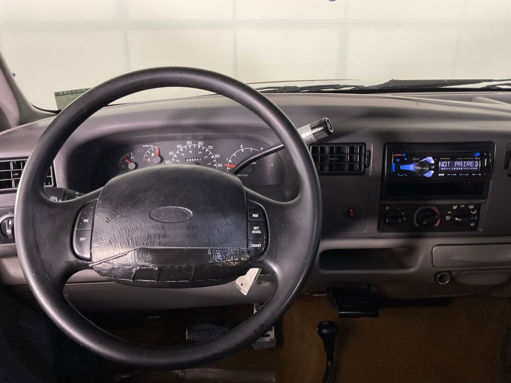 Used 1999 Ford F350 XLT image 17