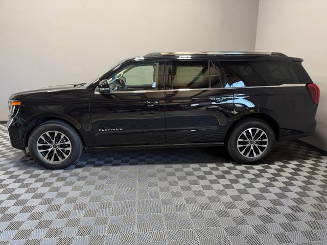 Used 2025 Ford Expedition Max Platinum AWD/4WD image 6