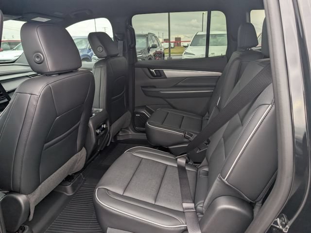 New 2026 Buick Enclave Preferred w/ Power Package AWD/4WD image 9