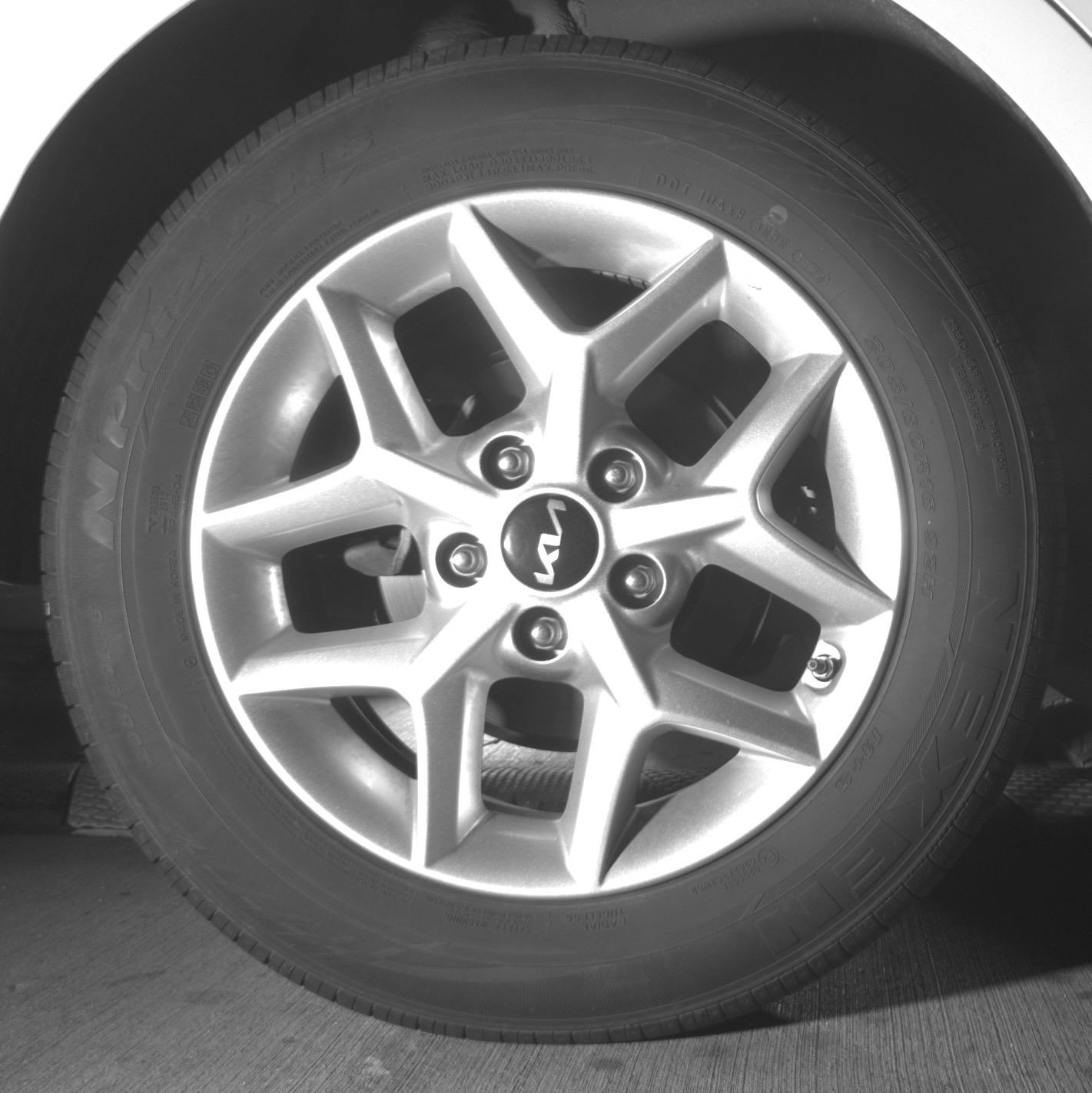 Used 2025 Kia Soul LX w/ LX Technology Package FWD image 15