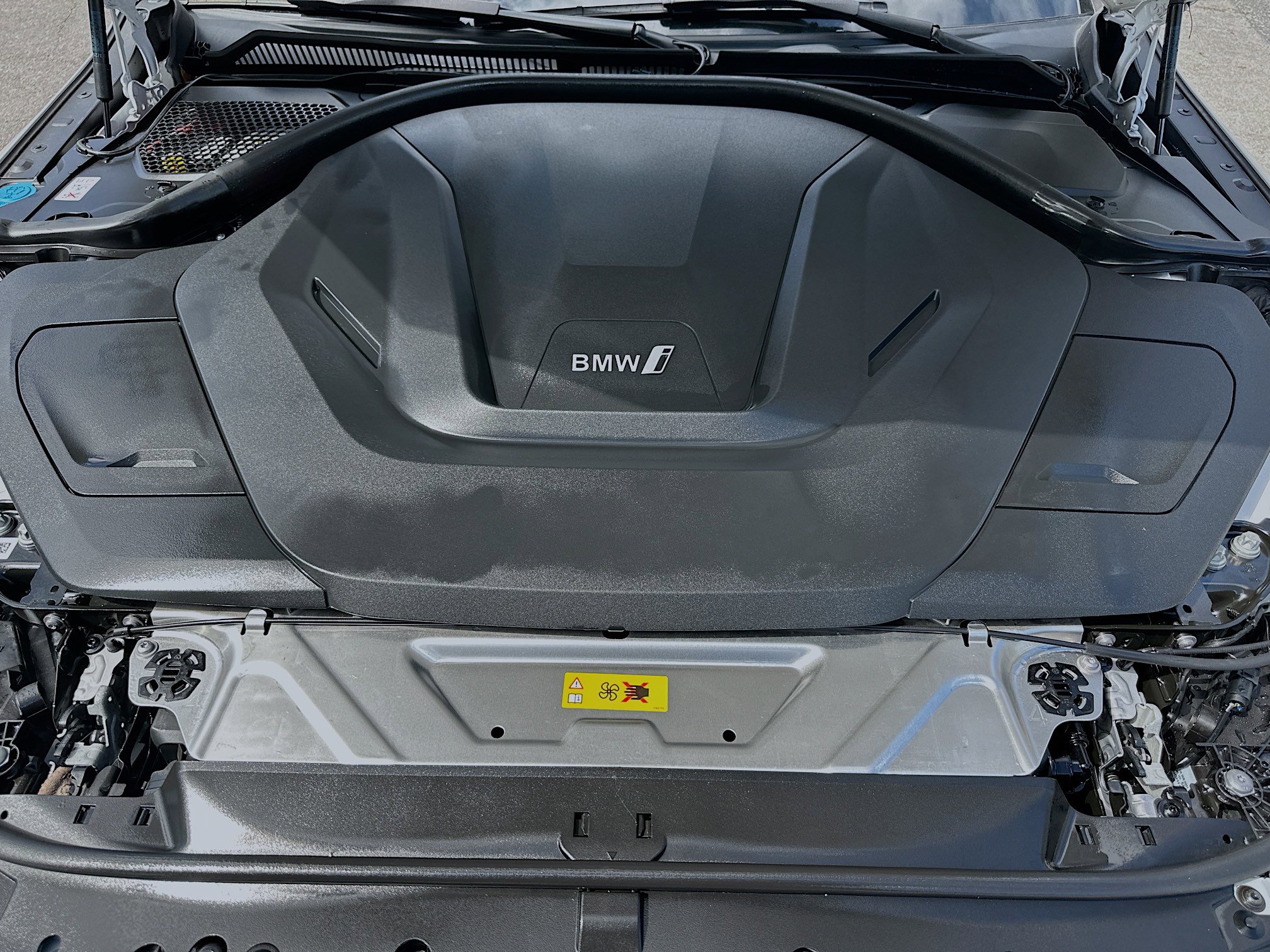 Certified 2024 BMW i4 eDrive40 image 32