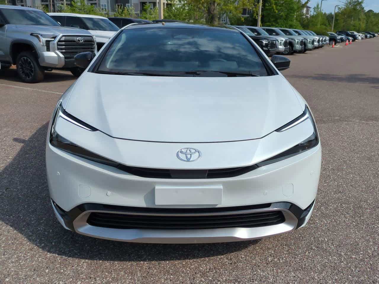 Certified 2026 Toyota Prius Plug-In Hybrid FWD image 9