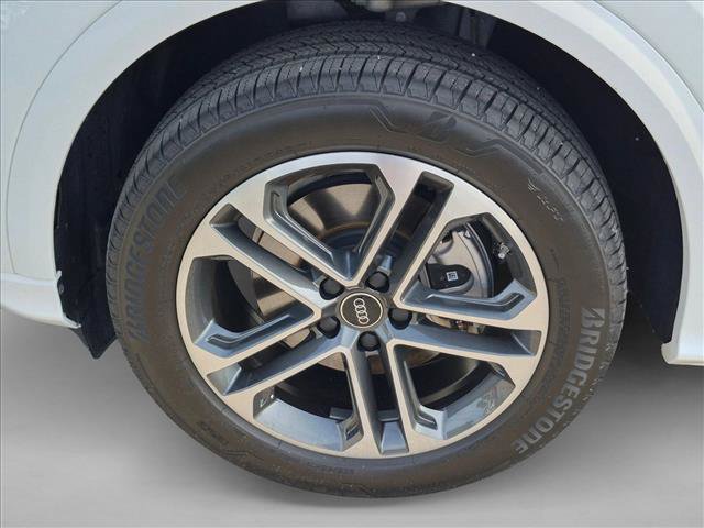 Certified 2025 Audi Q5 Premium w/ Convenience Package AWD/4WD image 22