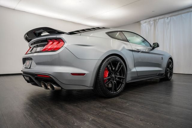 Used 2021 Ford Mustang Shelby GT500 w/ Technology Package RWD image 26