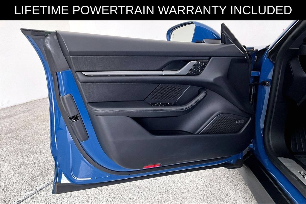 Used 2025 Porsche Taycan RWD image 23