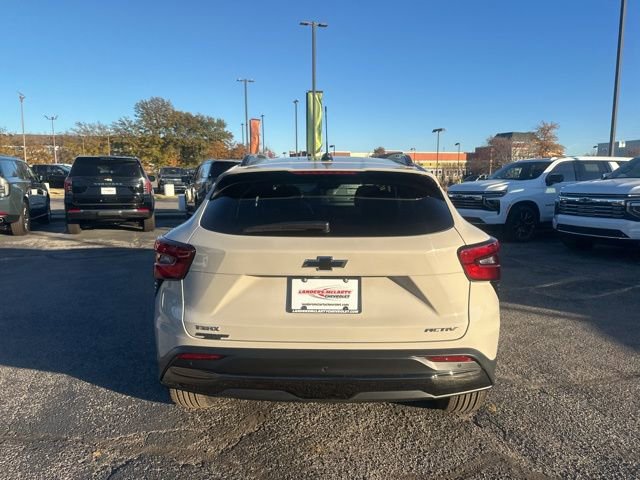 New 2026 Chevrolet Trax ACTIV w/ Driver Confidence Package FWD image 5