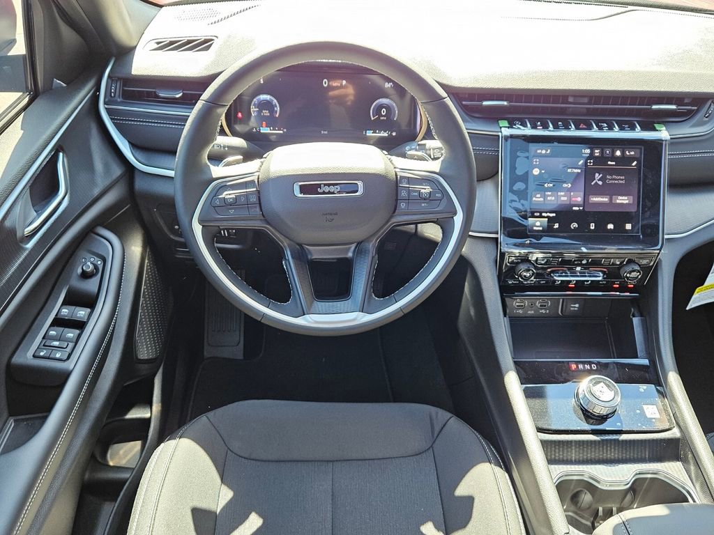 New 2025 Jeep Grand Cherokee Laredo X w/ Luxury Tech Group I image 12