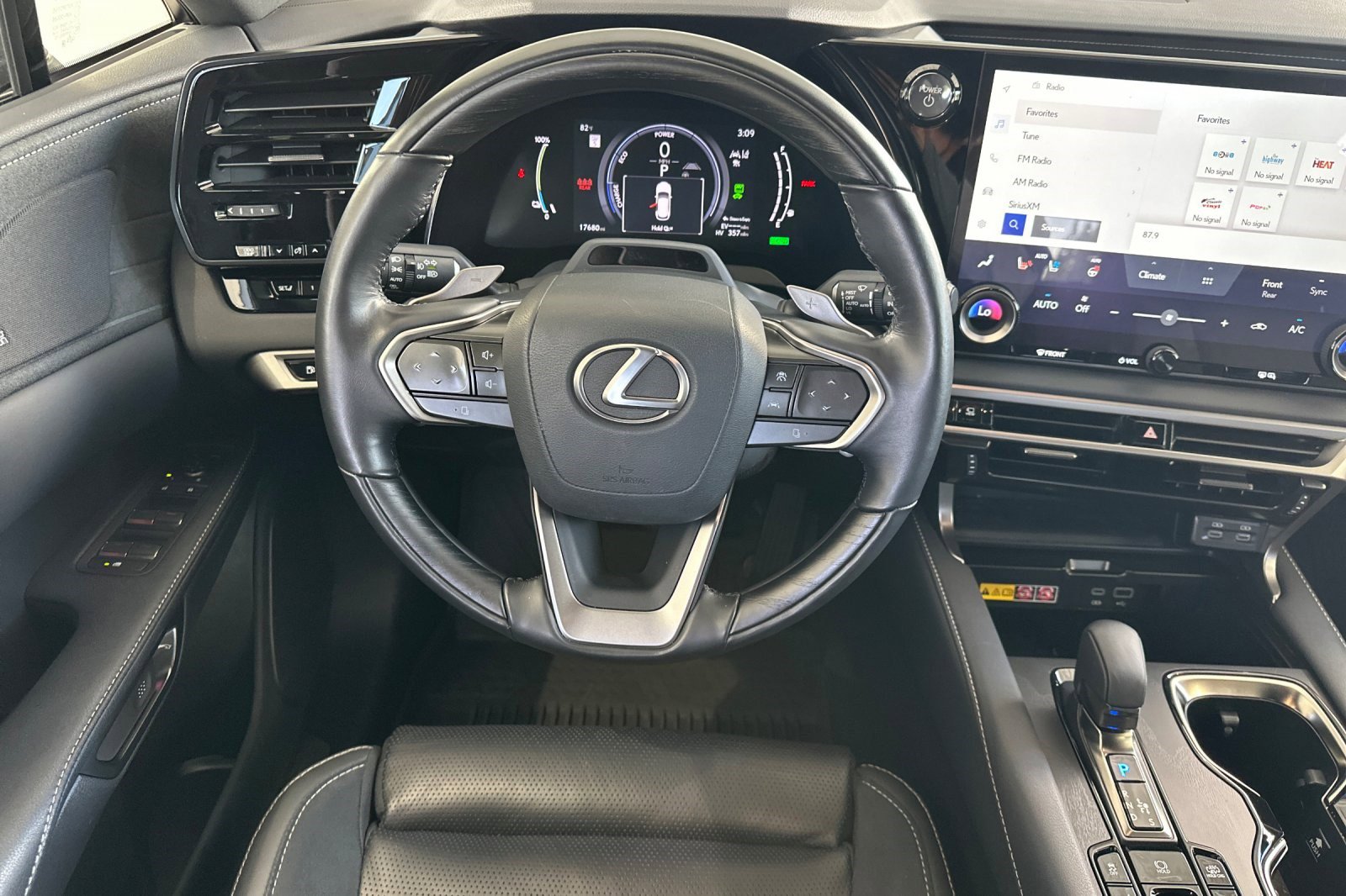 Certified 2024 Lexus RX 450h AWD w/ Convenience Package image 18