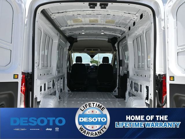 New 2025 Ford Transit 250 148 Medium Roof image 17