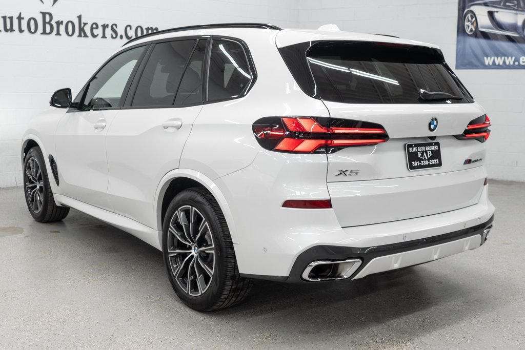 Used 2025 BMW X5 xDrive40i w/ M Sport Package w/ M Sport Package AWD/4WD image 63