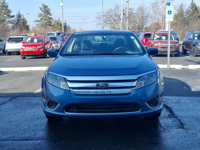 Used 2010 Ford Fusion SE image 2