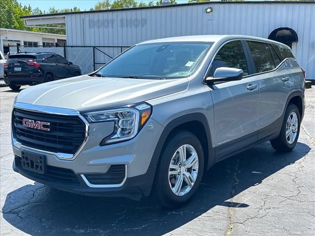 Certified 2024 GMC Terrain SLE AWD/4WD image 5