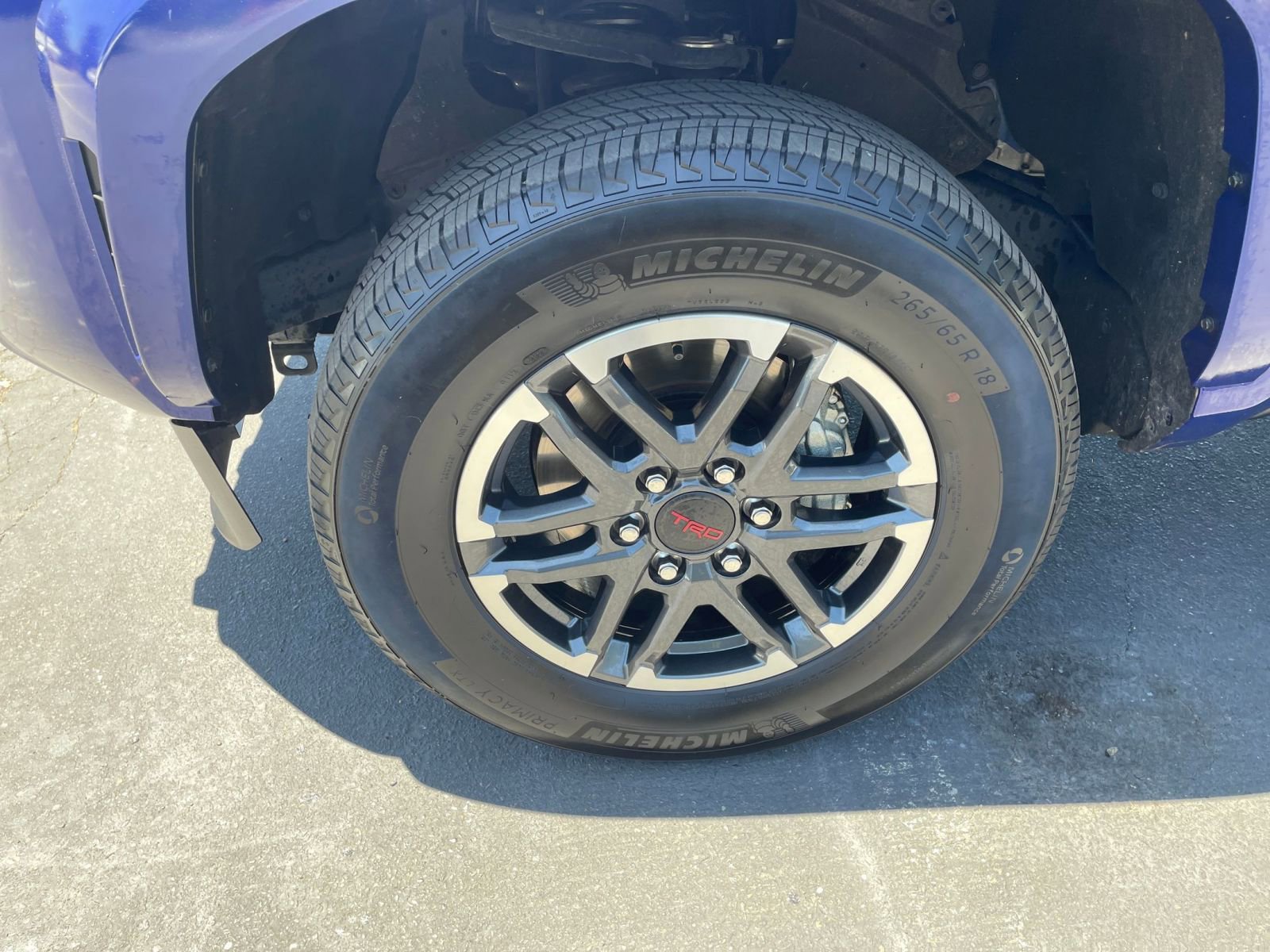 Used 2024 Toyota Tacoma TRD Sport image 29