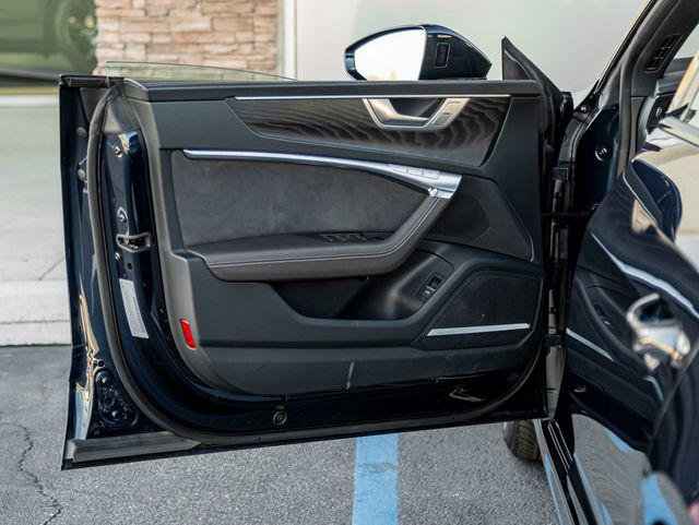 Used 2023 Audi A7 3.0T Prestige w/ Luxury Package AWD/4WD image 12