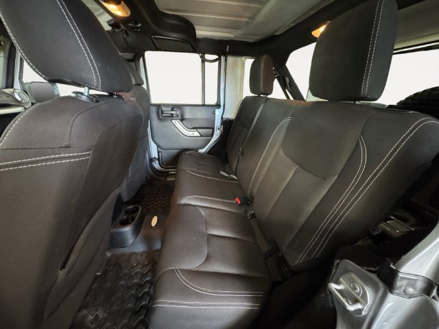 Used 2015 Jeep Wrangler Unlimited Sahara w/ Dual Top Group AWD/4WD image 24
