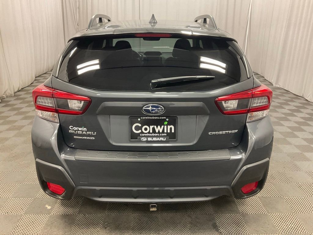 Used 2020 Subaru Crosstrek 2.0i Premium w/ Moonroof Package 2 image 3