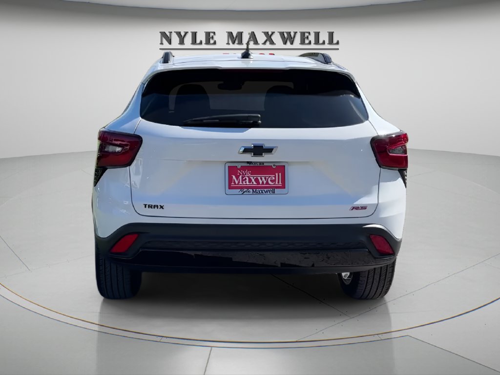 Used 2025 Chevrolet Trax RS w/ Driver Confidence Package FWD image 6