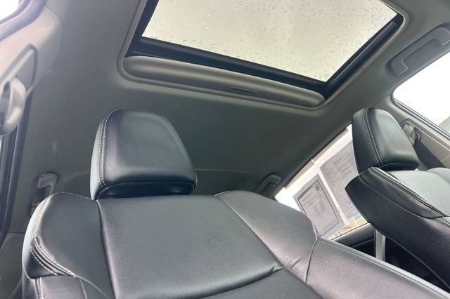 Used 2015 Toyota RAV4 Limited w/ Technology Package image 18