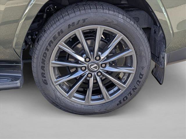 Used 2025 Lexus LX 600 F Sport AWD/4WD image 21