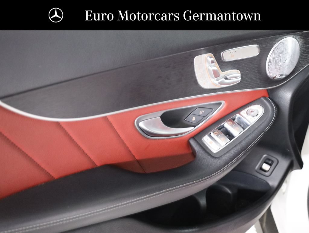 Used 2021 Mercedes-Benz GLC 300 4MATIC Coupe image 8