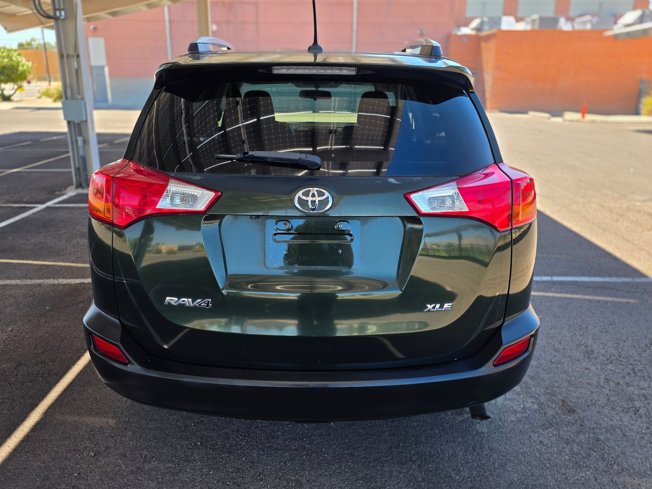 Used 2013 Toyota RAV4 XLE FWD image 4