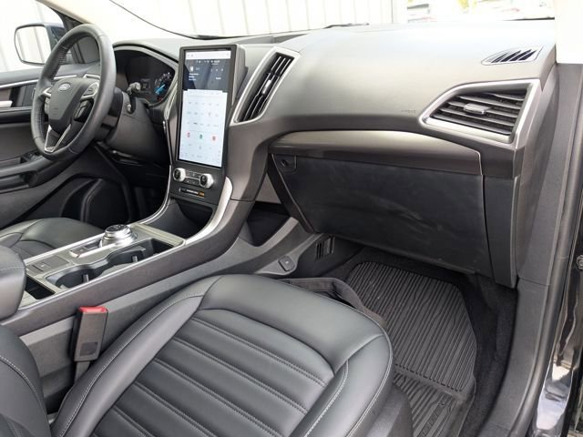 Used 2024 Ford Edge SEL w/ Convenience Package AWD/4WD image 32