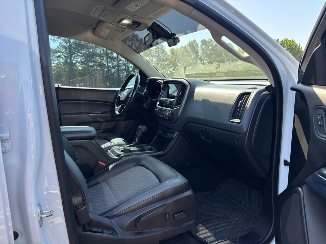 Used 2017 Chevrolet Colorado Z71 AWD/4WD image 6