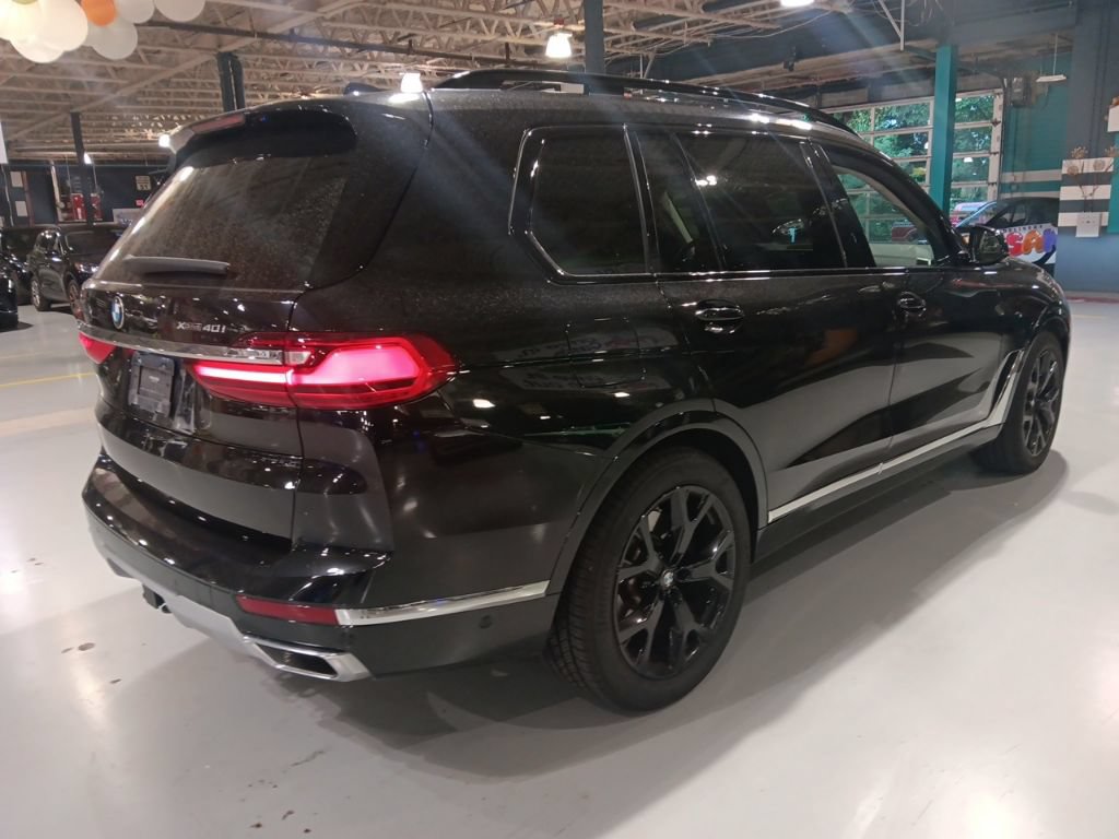 Used 2021 BMW X7 xDrive40i w/ Premium Package AWD/4WD image 6