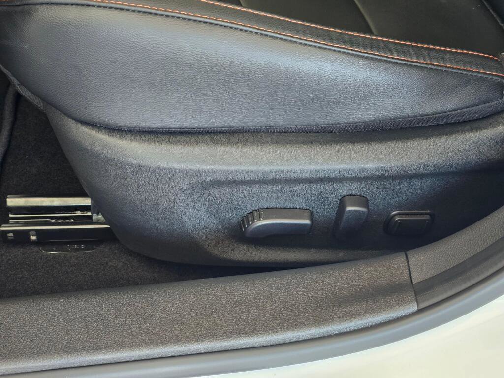 Used 2023 Nissan Sentra SR w/ SR Premium Package image 24