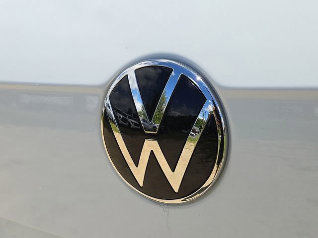Used 2022 Volkswagen Tiguan SE R-Line AWD/4WD image 32