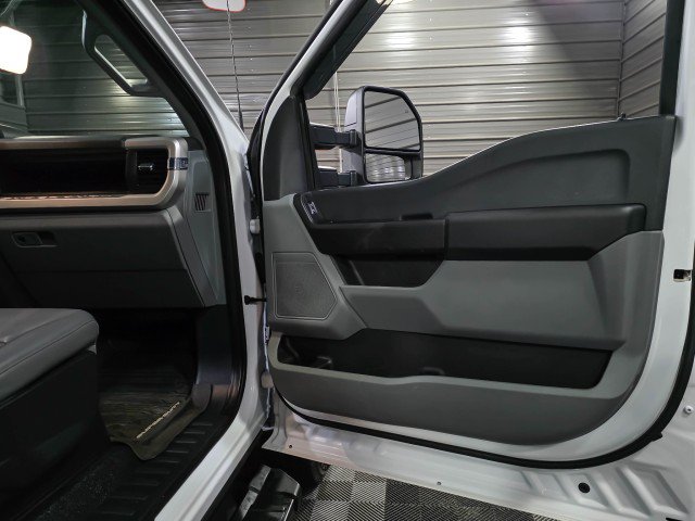Used 2023 Ford F350 XL AWD/4WD image 32