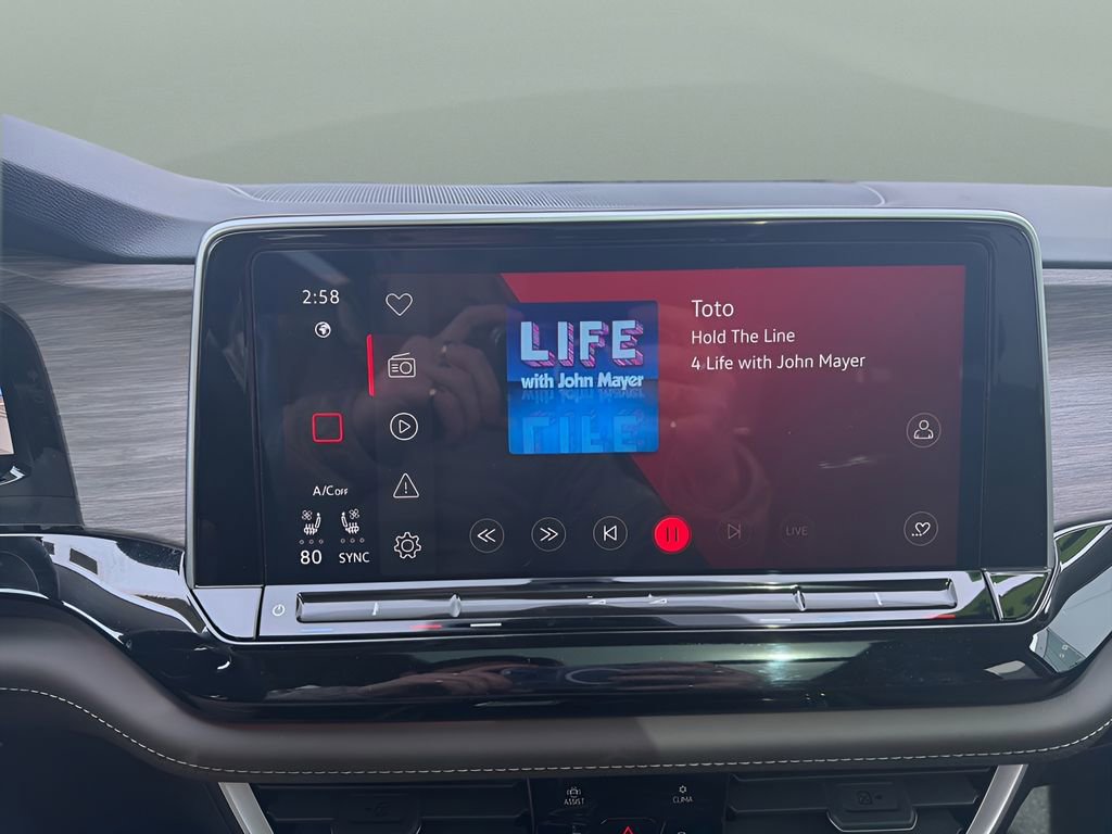 Used 2024 Volkswagen Atlas SEL image 18