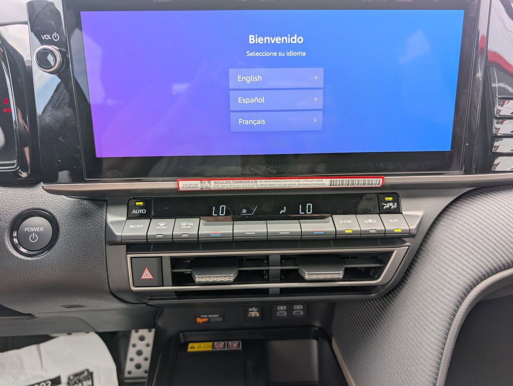 New 2026 Toyota Camry Hybrid image 12