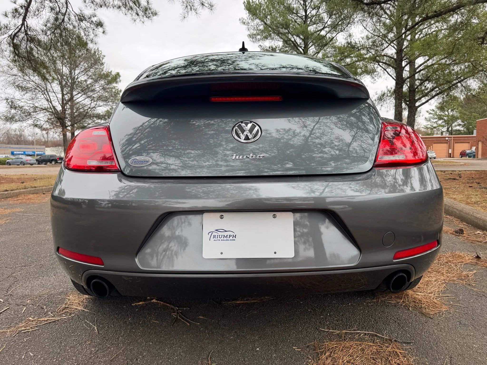 Used 2012 Volkswagen Beetle 2.0T image 6