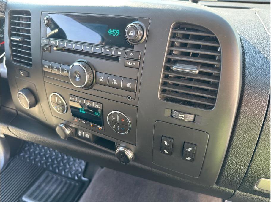 Used 2013 GMC Sierra 2500 SLE w/ SLE Preferred Package image 34