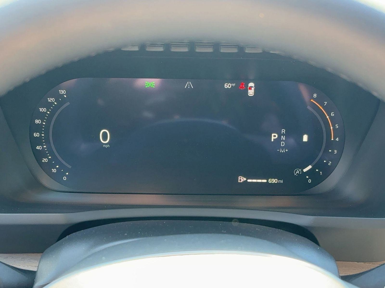 New 2026 Volvo XC90 B5 Plus image 19