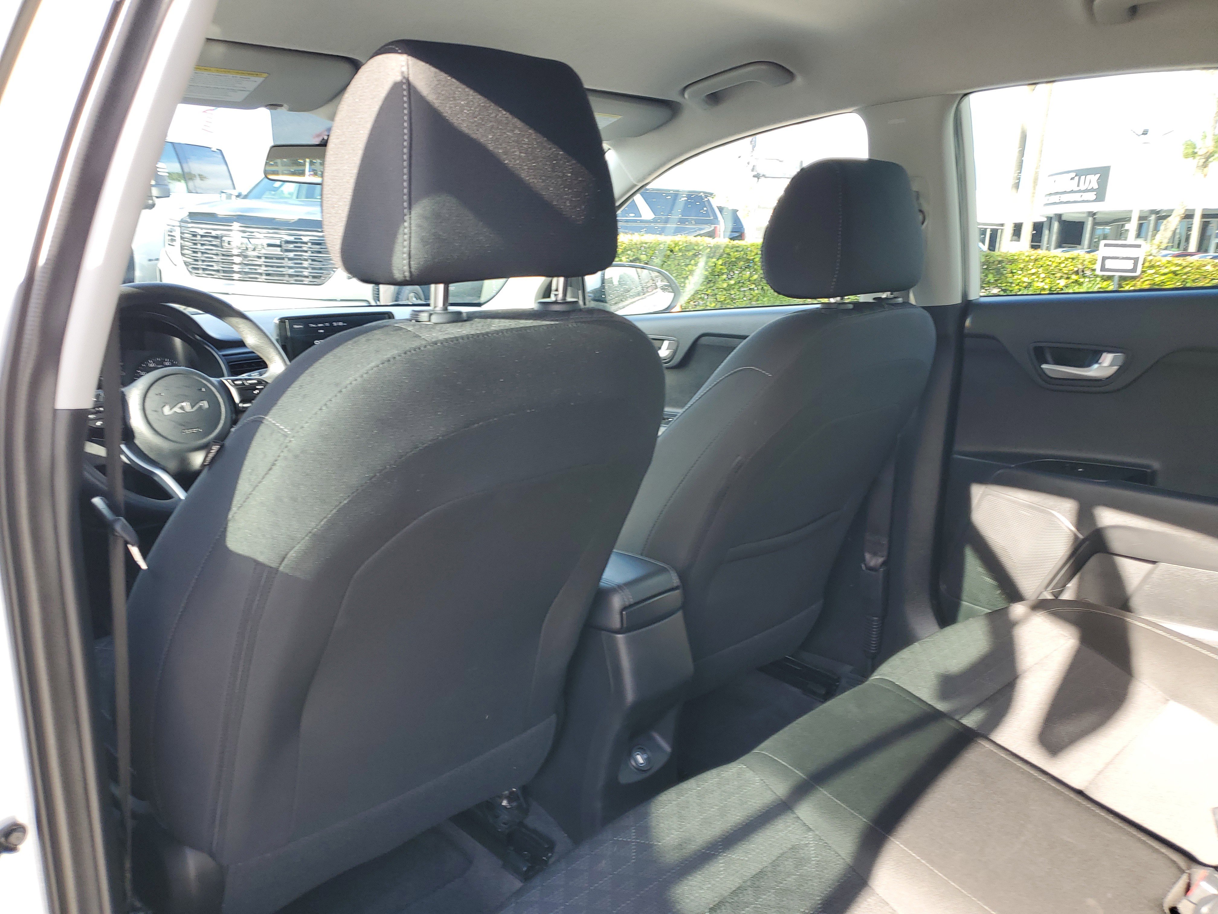 Used 2023 Kia Rio S image 14