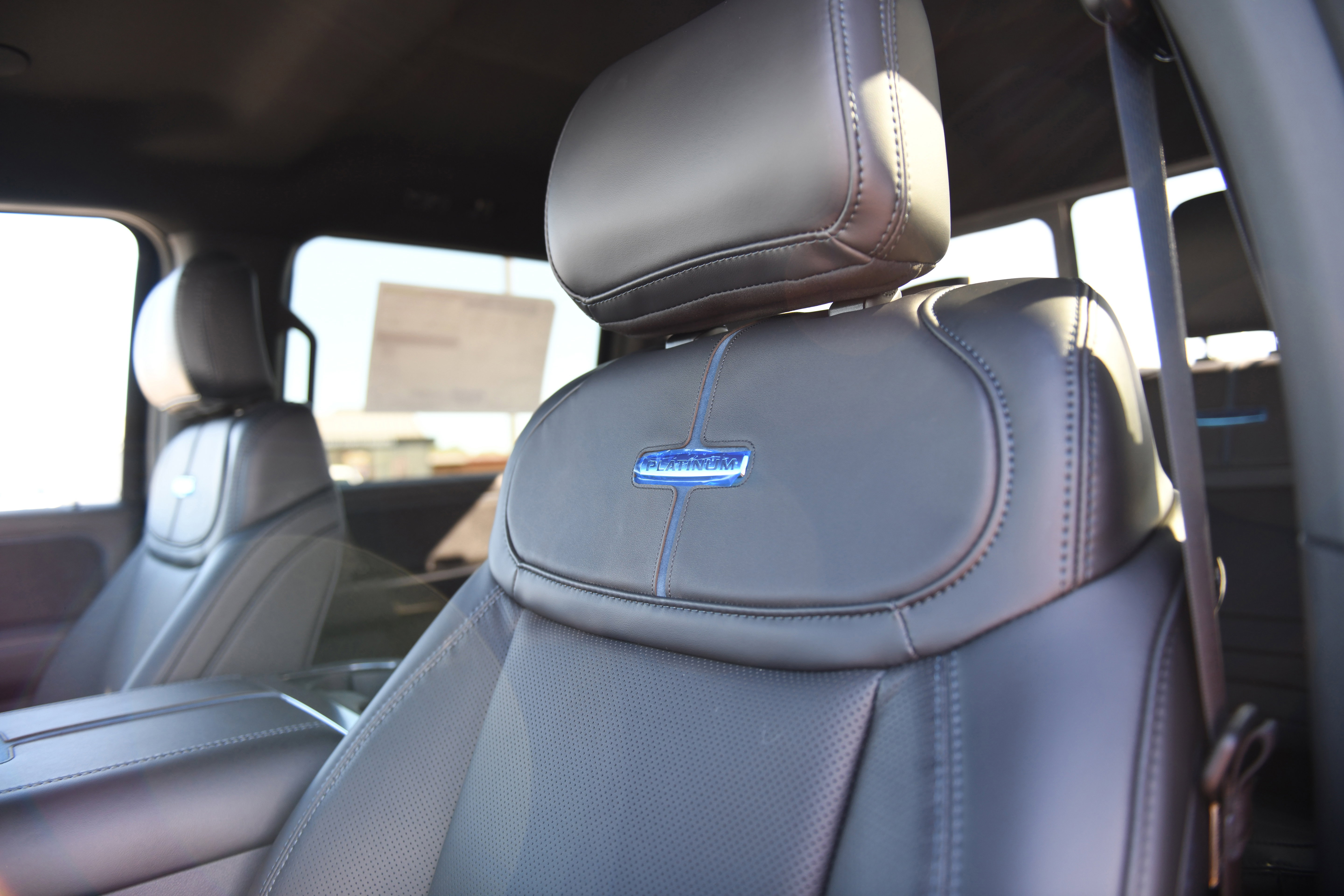 New 2026 Ford F250 Platinum w/ Tremor Off-Road Package image 24