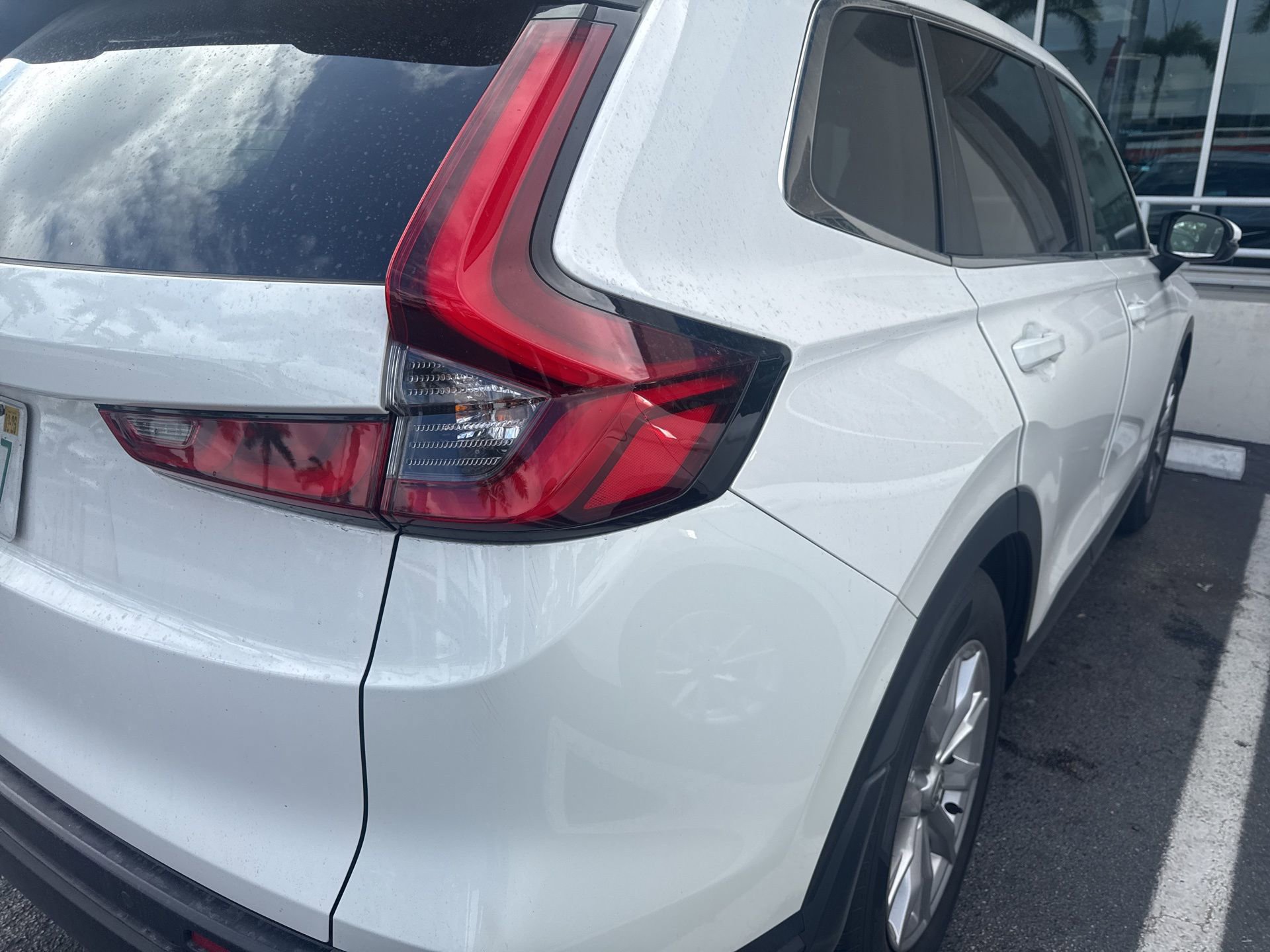 Used 2024 Honda CR-V EX-L image 11