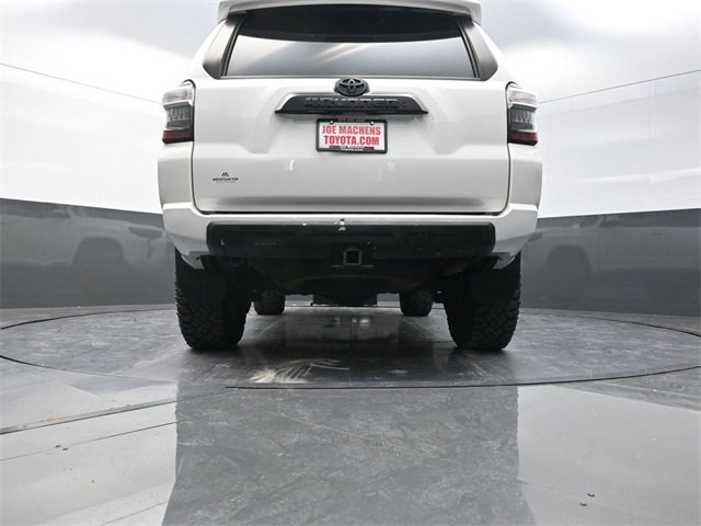 Used 2021 Toyota 4Runner TRD Off-Road Premium image 32