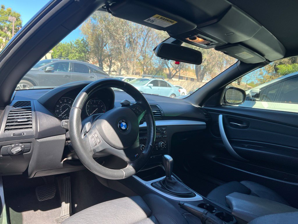 Used 2010 BMW 135i Convertible RWD image 8