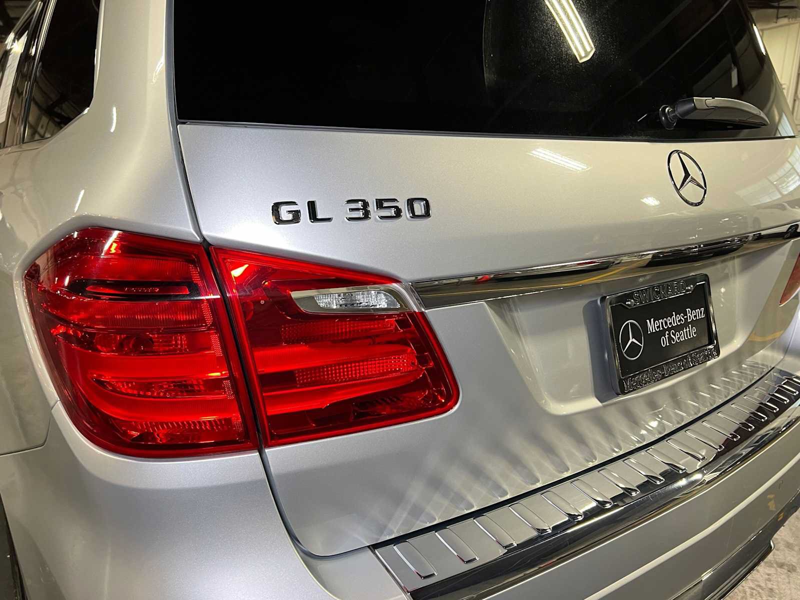 Certified 2016 Mercedes-Benz GL 320 BlueTEC 4MATIC image 14