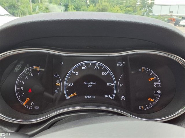 Used 2022 Jeep Grand Cherokee Laredo E image 17