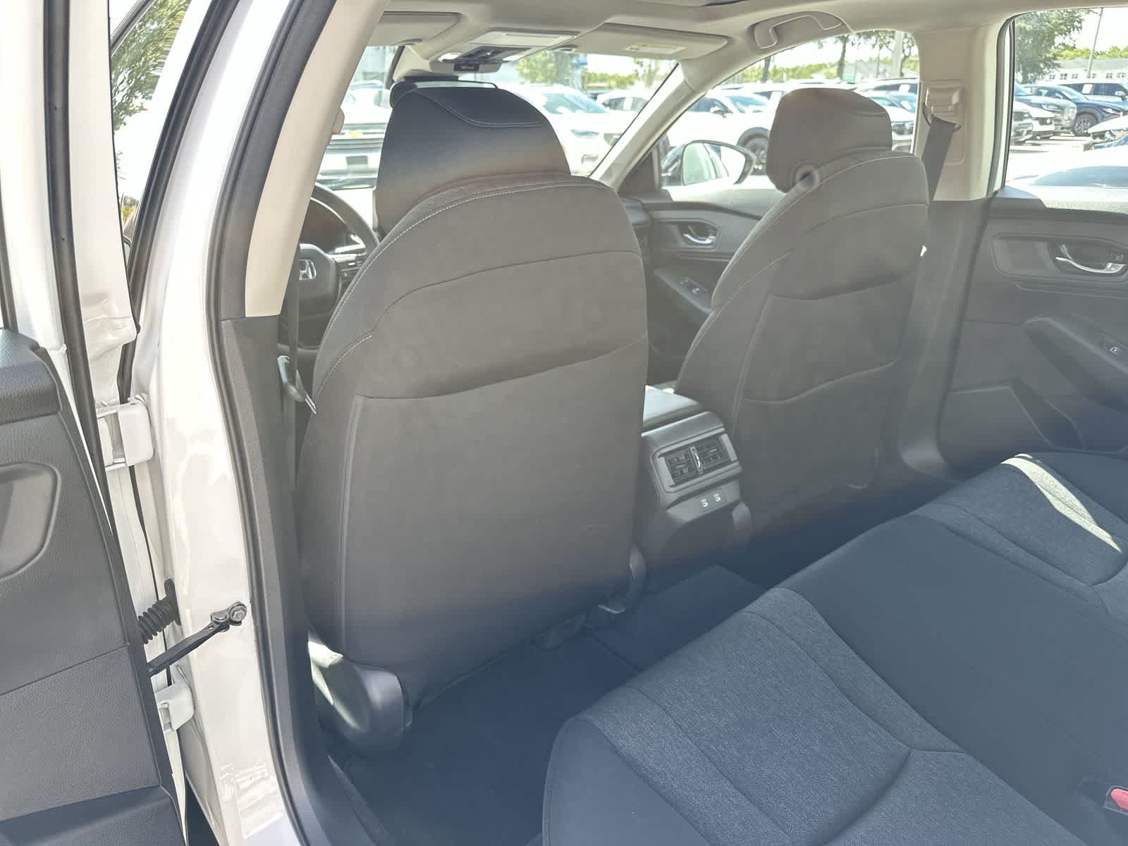 Used 2025 Honda Accord SE image 17