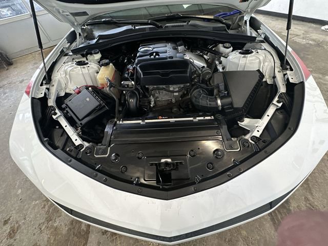 Used 2021 Chevrolet Camaro LT RWD image 19